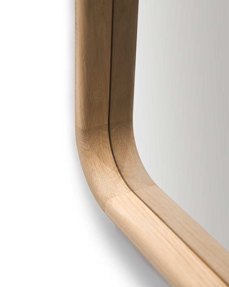 Linea Oak - Kadeřnické zrcadlo s dubovým rámem