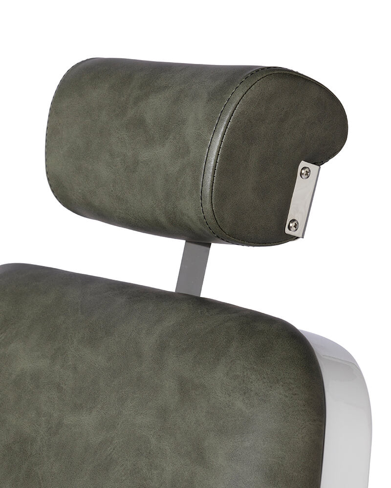 Forest Sage Grøn Barberstol fra Comfortel med tekstureret polstring og robust stolramme til frisørudstyr